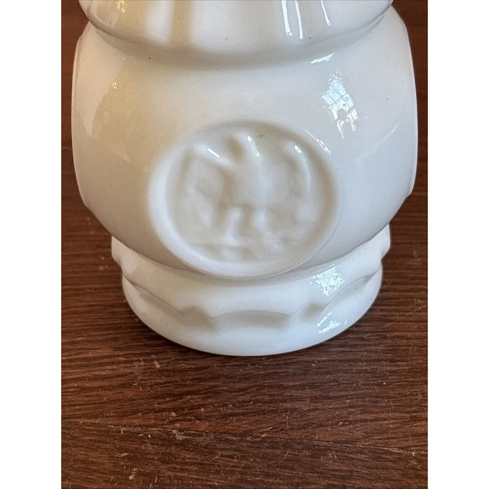 Vintage‎ Wheaton White Milk Glass Eagle Cruet , Vase, Bottle, No Stopper